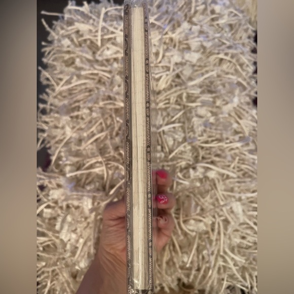 GUCCI x Oggi Magazine My Gucci Book Notebook/Journal 2017 Japan🎬NEW IN PACKAGE - Picture 3 of 3